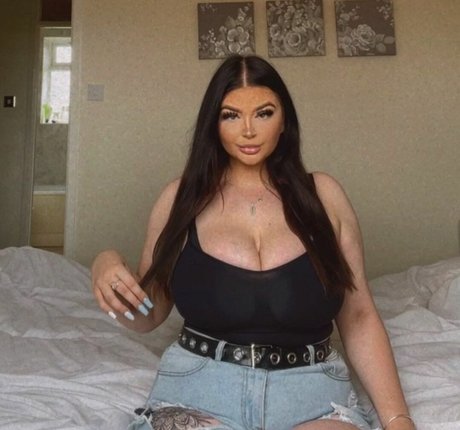 Katie Kerman pretty model picture