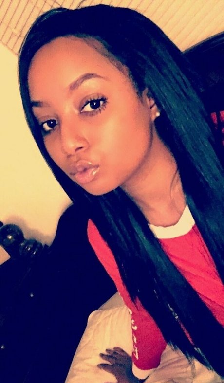 wife onlyfans exclusive photos