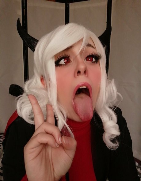 veryyes model naked archive