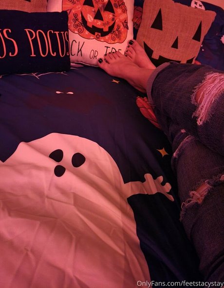 feetstacystay model naked pics