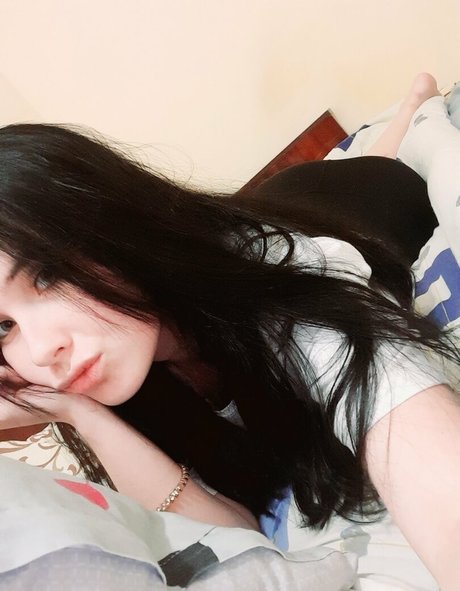 bella ruiz pornstar top picture