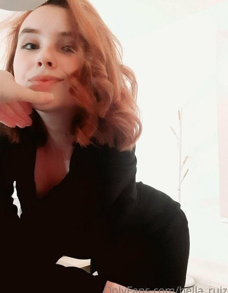 bella ruiz pretty model pictures