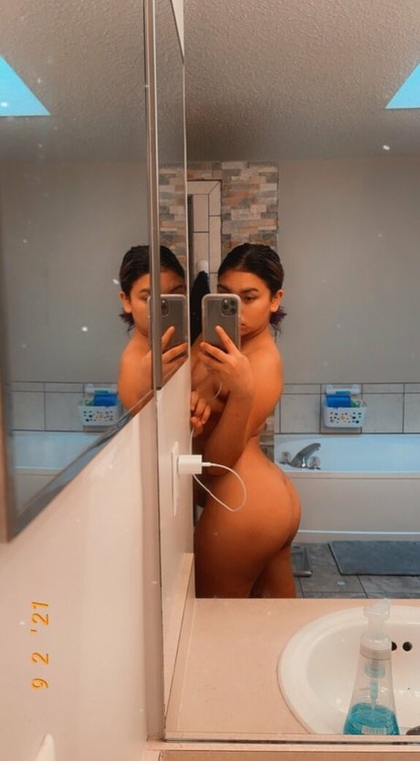 sabrinahellfire model exclusive pic