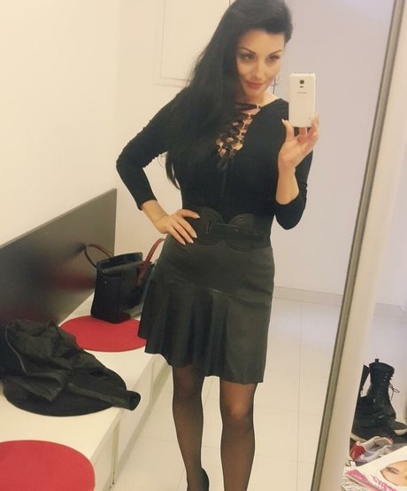 Rita Kyslinger porn model img