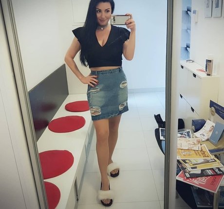 Rita Kyslinger xxx actress images