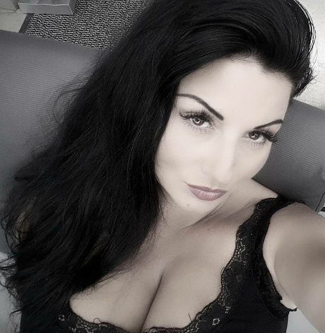 slut teen onlyfans erotic image