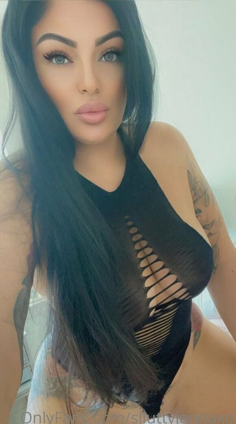 thick jenna model nudes pictures