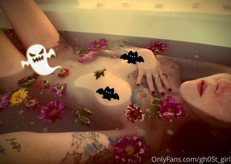 gh05t girl erotic model archive