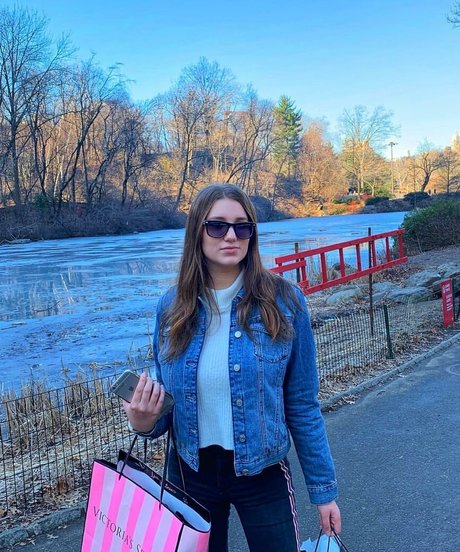 Shira Shabat high quality model pictures