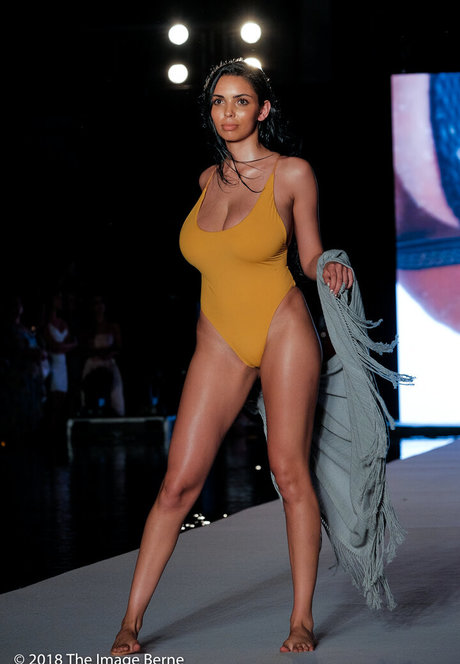 selfie nude onlyfans art porn gallery