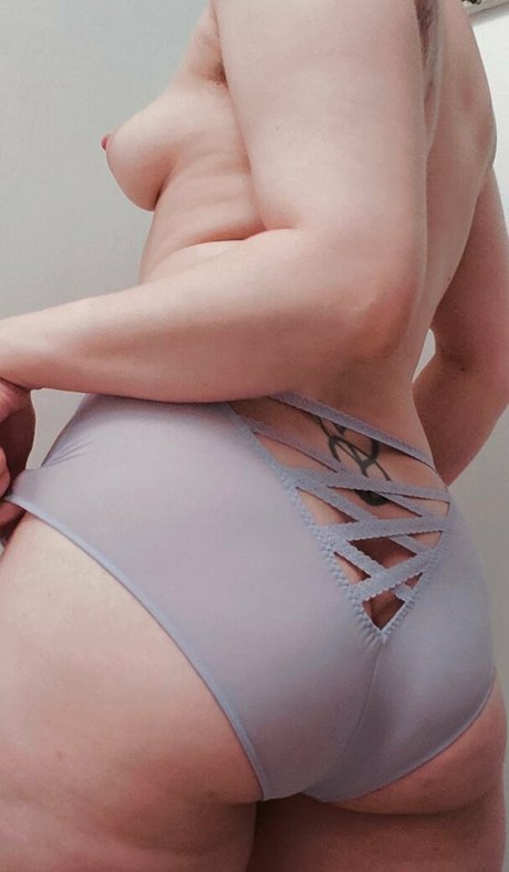 hollygraphixxx erotic pornstar galleries