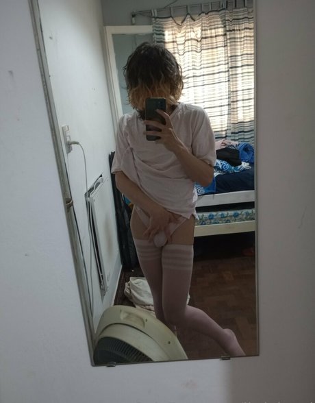 littlelunai sex pornstar galleries