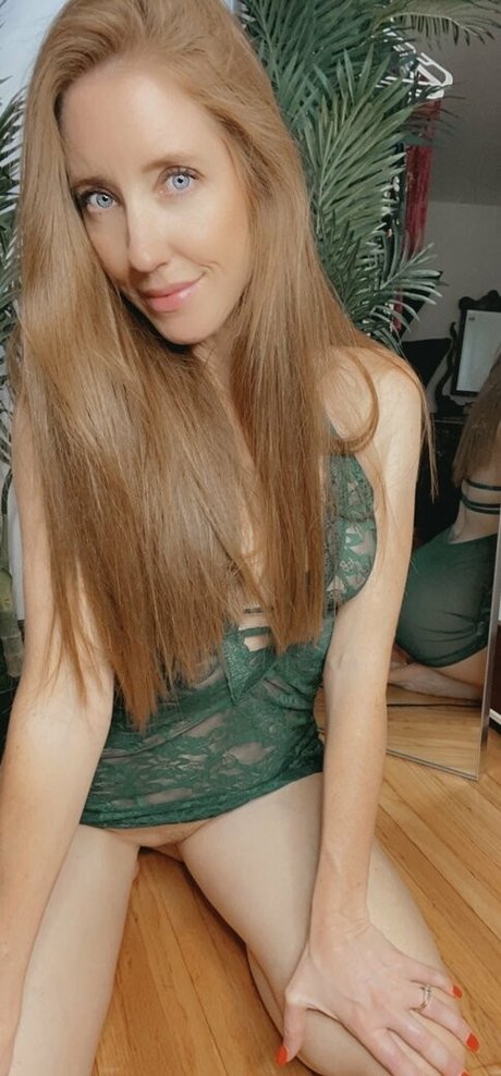 jennysroompics pornstar nude archive