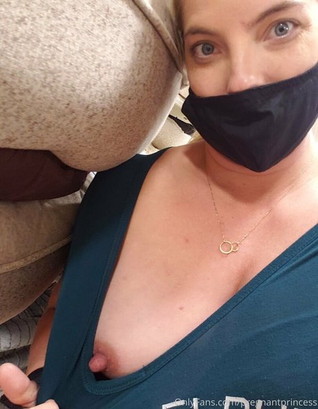 asian brunette onlyfans xxx photo