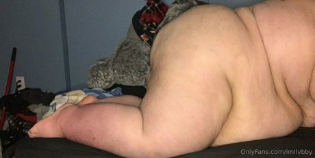 imlivbby model hd pics