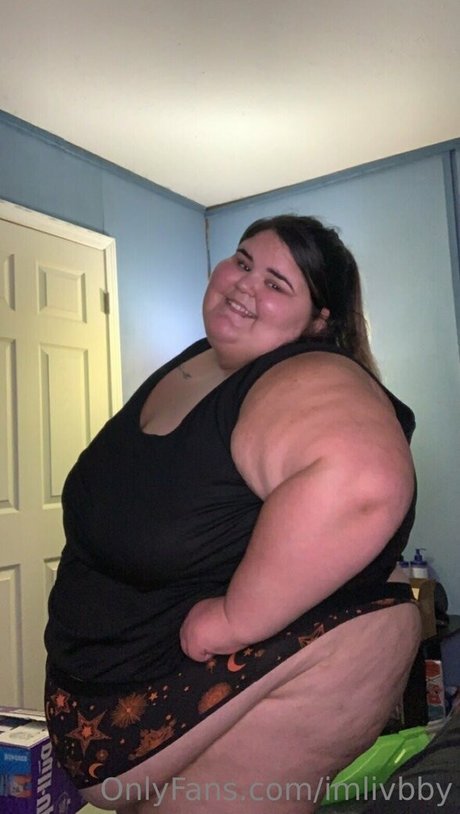 imlivbby model nice pictures
