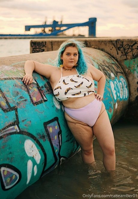 lesbian massage onlyfans free porn photos