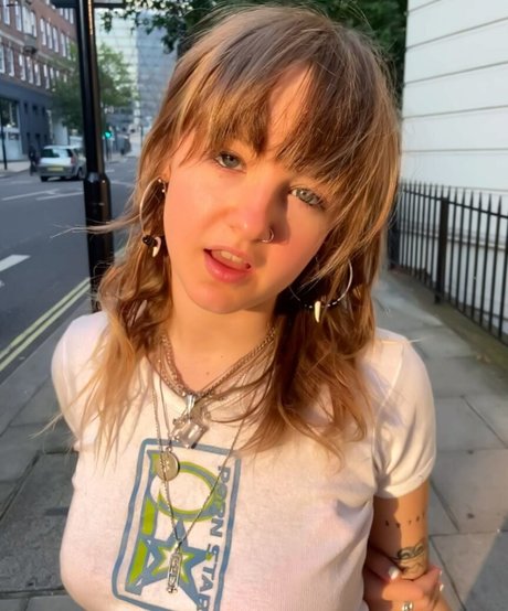 _femalien pornstar naked pictures