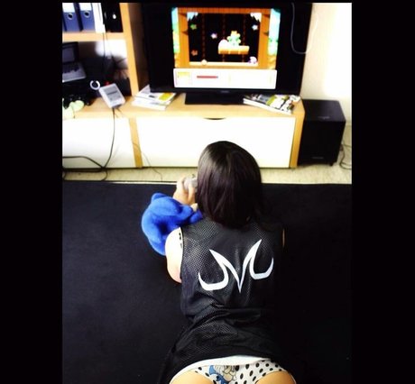 Mariedominique_ star top pictures