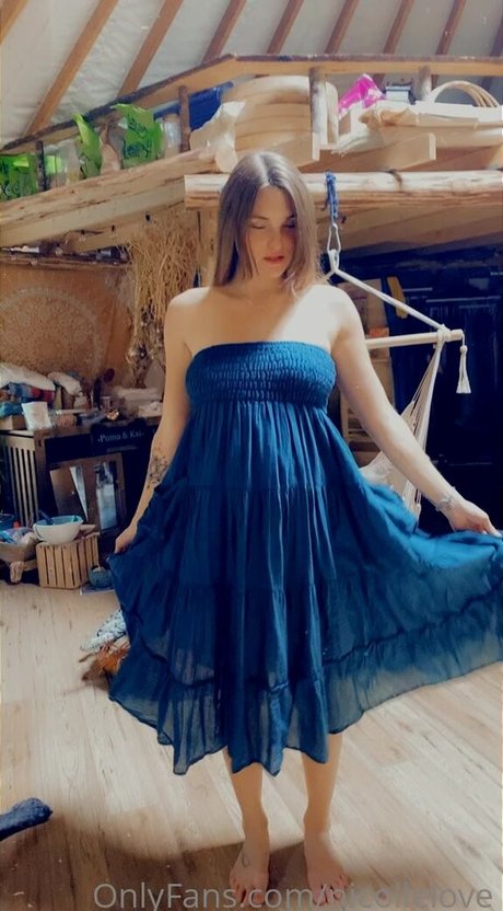 Holistic Nicole Best Profile Photo