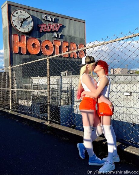 eating onlyfans nice img