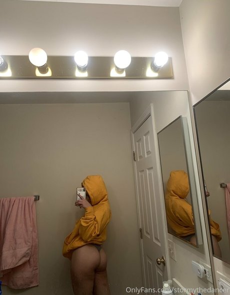 gangbang onlyfans art nude galleries