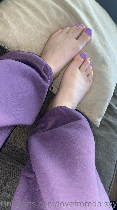 lovefromdaisyy erotic actress img