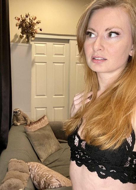 cathyreisenwitz pornstar hot galleries