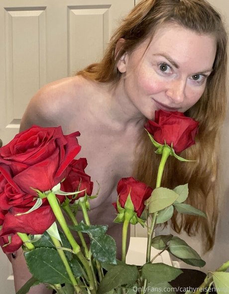 cathyreisenwitz nude actress picture