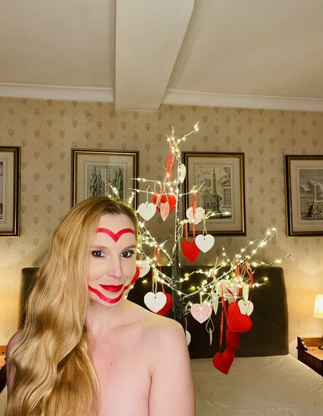 arielanderssen model pornographic picture