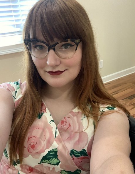 gloryhole wife onlyfans top images