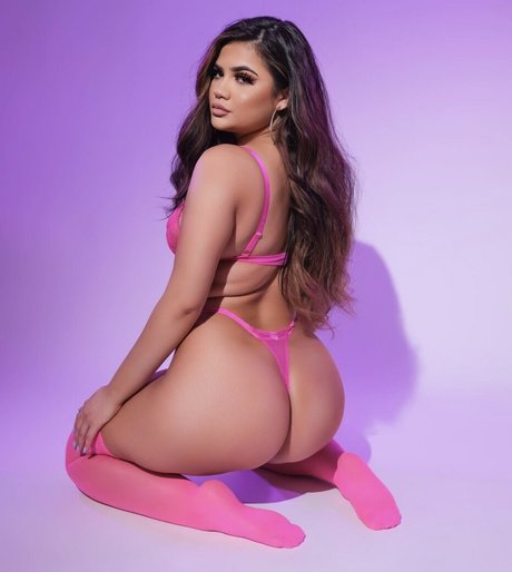 Riivascaro top model gallery