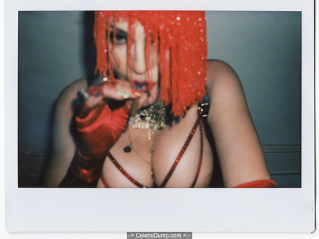 Madonna sexy actress photo