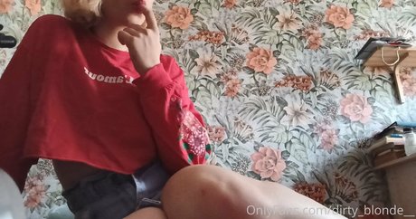 dirty blonde__ pornstar naked pictures