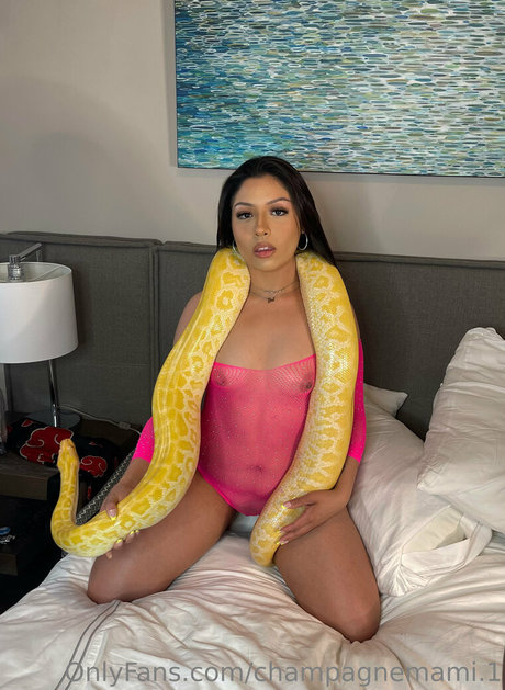 thick nude onlyfans beautiful xxx images