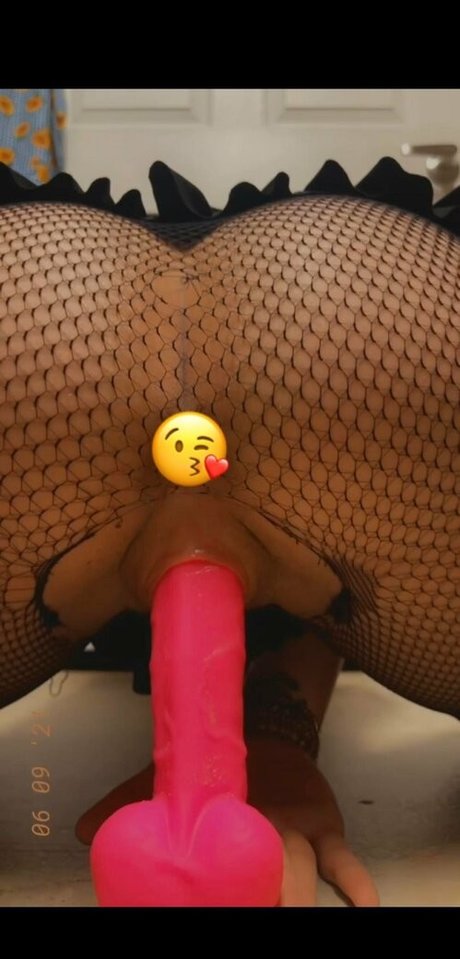 ameliaxy art pornstar photo