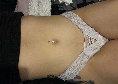 naughtyhortyxo top star photo