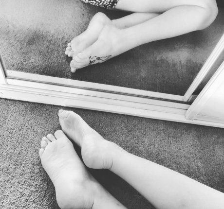 rose clover hd actress pictures