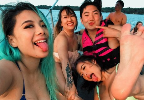 gloryhole wife onlyfans nudes picture