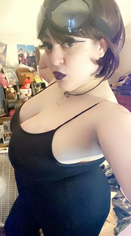 blonde milf onlyfans sexy naked img