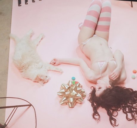 Tina Kinz nudes pornstar img