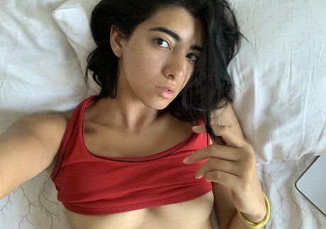 Pupauu model free pic