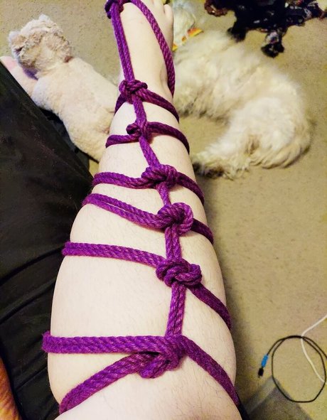 kinky907 adult model pictures