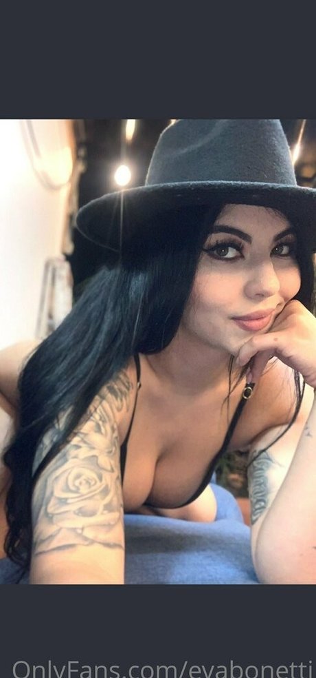 evabinetti pornstar nudes photo