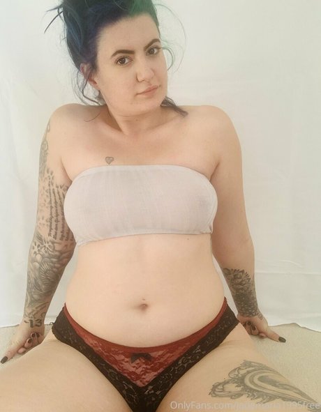 hairy onlyfans beautiful naked galleries