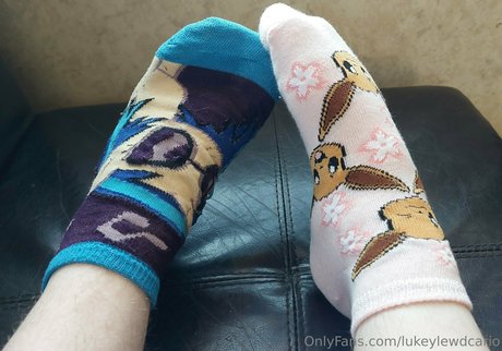 lukeylewdcario star hot picture