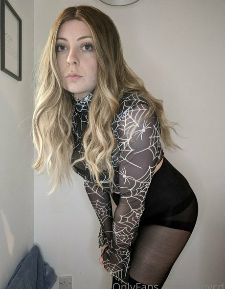 teen tits onlyfans pornographic photo