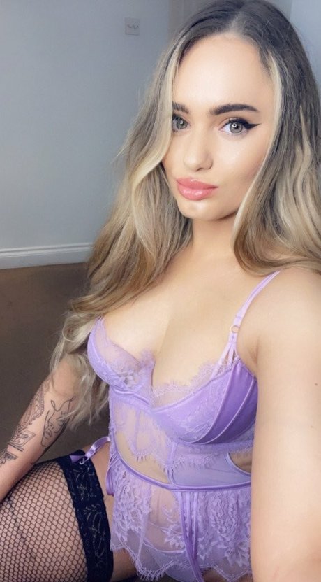 amateur wife onlyfans sexy pics