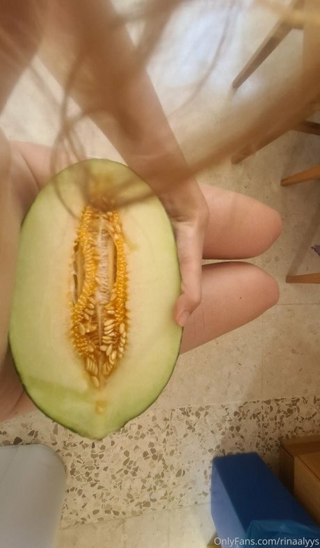 Rinna Ly pornstar sexy images