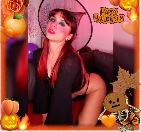 misspetiteok naked actress image